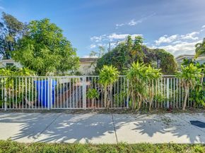 2200 SW 42nd Way, Fort Lauderdale FL 33317