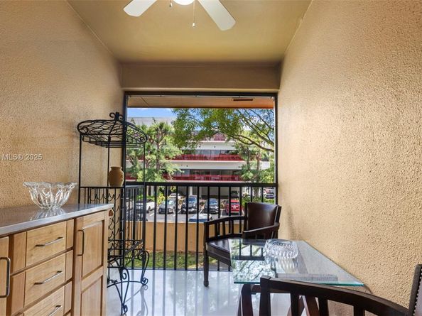 15405 N Miami Lakeway N 2031, Miami Lakes FL 33014