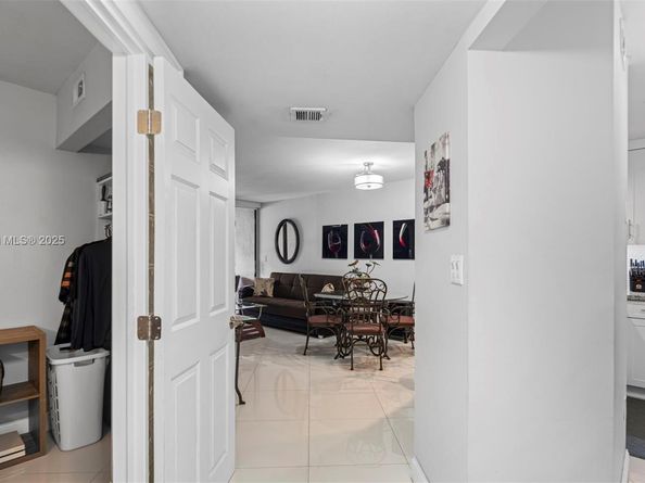 15405 N Miami Lakeway N 2031, Miami Lakes FL 33014