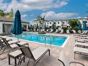 204 SW 159th Pl, Pembroke Pines FL 33027