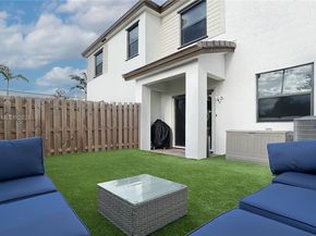 204 SW 159th Pl, Pembroke Pines FL 33027