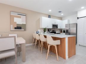 204 SW 159th Pl, Pembroke Pines FL 33027