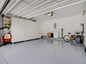 3085 Lakewood Cir, Weston FL 33332