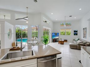3085 Lakewood Cir, Weston FL 33332