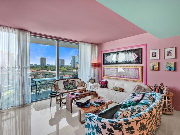 Undisclosed Address #A11888327, Aventura FL 33180