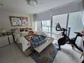 Undisclosed Address #A11888327, Aventura FL 33180