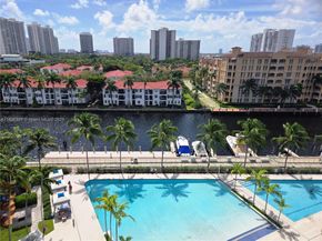 Undisclosed Address #A11888327, Aventura FL 33180