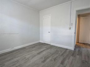 568 E 49th St, Hialeah FL 33013