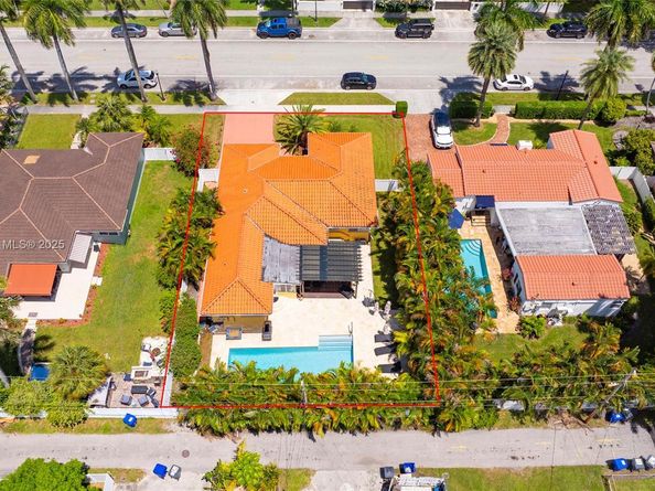 1426 Tyler St, Hollywood FL 33020