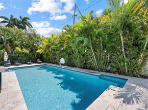1426 Tyler St, Hollywood FL 33020