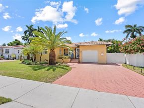 1426 Tyler St, Hollywood FL 33020