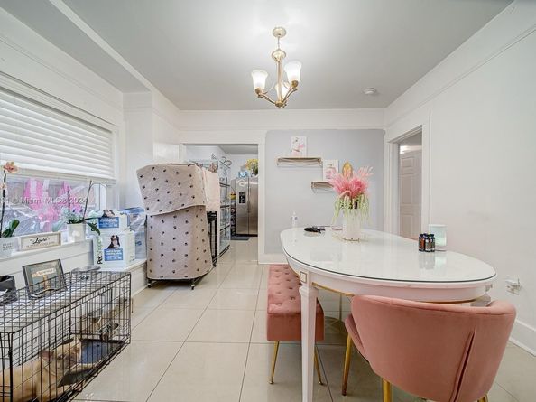 627 SW 11th Ave, Miami FL 33130