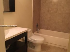 3119 Oakland Shores Dr C110, Oakland Park FL 33309