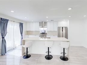 1886 NW 68th St, Miami FL 33147