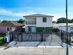 1886 NW 68th St, Miami FL 33147