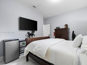 6630 SW 159th Pl, Miami FL 33193