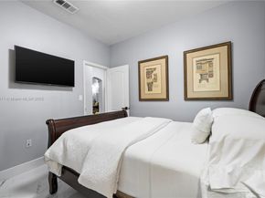 6630 SW 159th Pl, Miami FL 33193