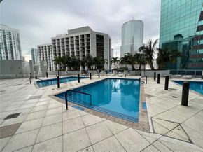 200 Biscayne Boulevard Way 3106, Miami FL 33131