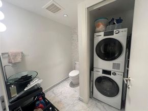 200 Biscayne Boulevard Way 3106, Miami FL 33131