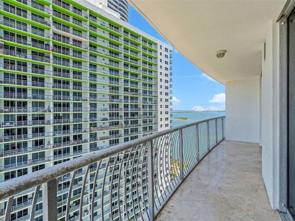 1750 N Bayshore Dr 2809, Miami FL 33132
