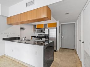 1750 N Bayshore Dr 2809, Miami FL 33132