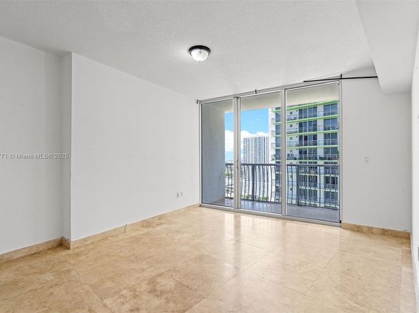 1750 N Bayshore Dr 2809, Miami FL 33132