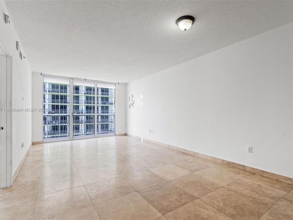 1750 N Bayshore Dr 2809, Miami FL 33132