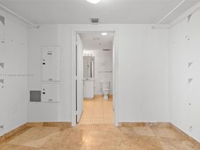 1750 N Bayshore Dr 2809, Miami FL 33132