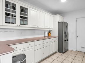 2501 NE 209th Ter, Miami FL 33180