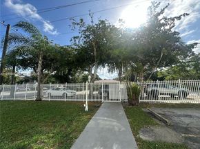 12890 NE 8th Ave 101, North Miami FL 33161
