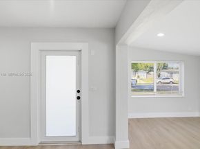 1400 NE 43rd Ct, Pompano Beach FL 33064