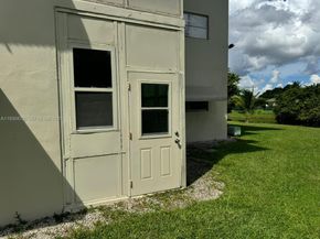 4771 NW 10th Ct 118, Plantation FL 33313