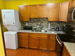 4771 NW 10th Ct 118, Plantation FL 33313