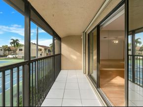 160 SE 7th St 405, Deerfield Beach FL 33441