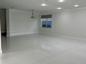 9741 Roche Pl, Wellington FL 33414