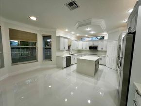 9741 Roche Pl, Wellington FL 33414
