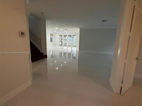 9741 Roche Pl, Wellington FL 33414