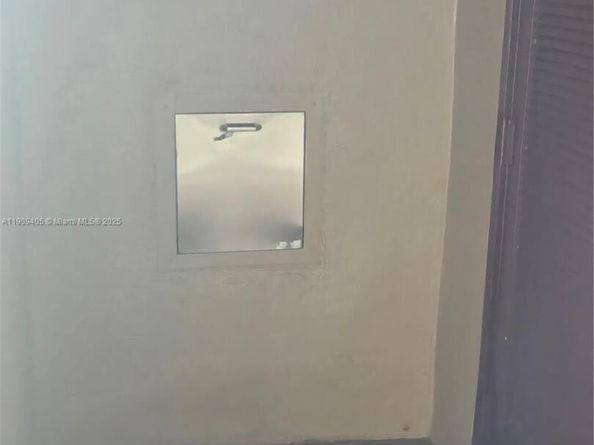 300 SW 130th Ter 413B, Pembroke Pines FL 33027