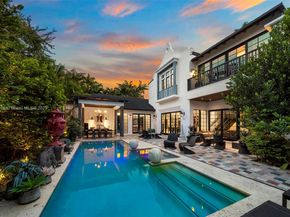 590 NE 59th St, Miami FL 33137