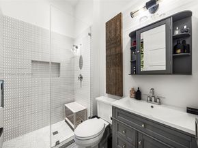 590 NE 59th St, Miami FL 33137