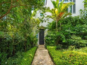 590 NE 59th St, Miami FL 33137