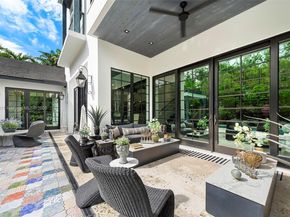 590 NE 59th St, Miami FL 33137