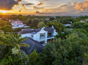 590 NE 59th St, Miami FL 33137