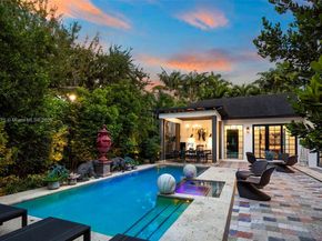 590 NE 59th St, Miami FL 33137