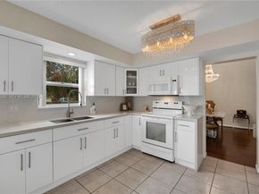 9800 Glacier Dr, Miramar FL 33025