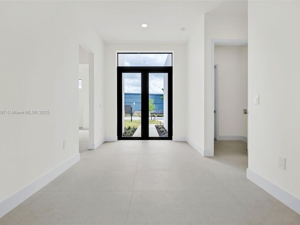 1511 SW 40th Ter, Fort Lauderdale FL 33317