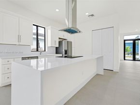 1511 SW 40th Ter, Fort Lauderdale FL 33317