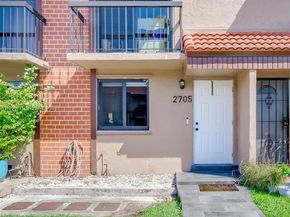 1809 SW 107th Ave 2705, Miami FL 33165