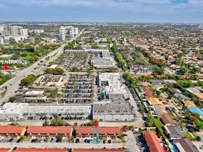 1809 SW 107th Ave 2705, Miami FL 33165