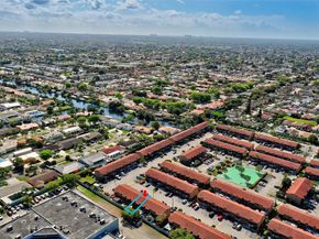 1809 SW 107th Ave 2705, Miami FL 33165